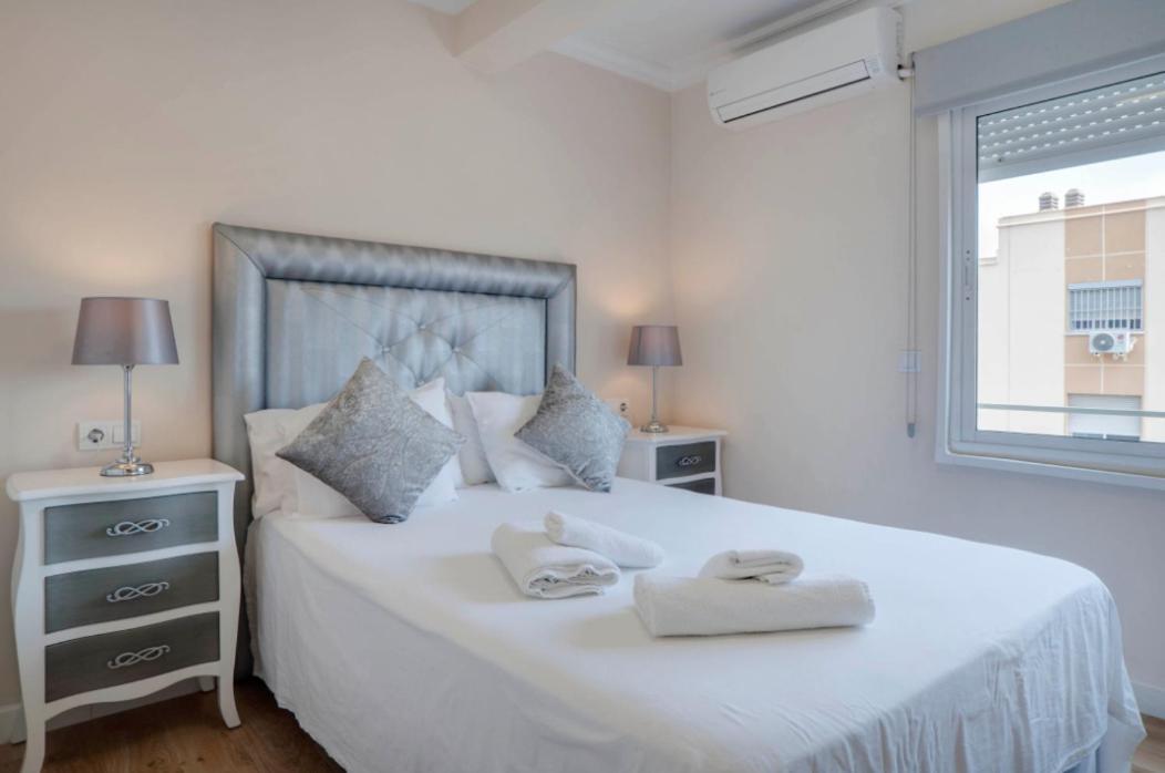 Apartamento Con Vistas A La Catedral A 15 Minutos Del Centro Málaga Dış mekan fotoğraf